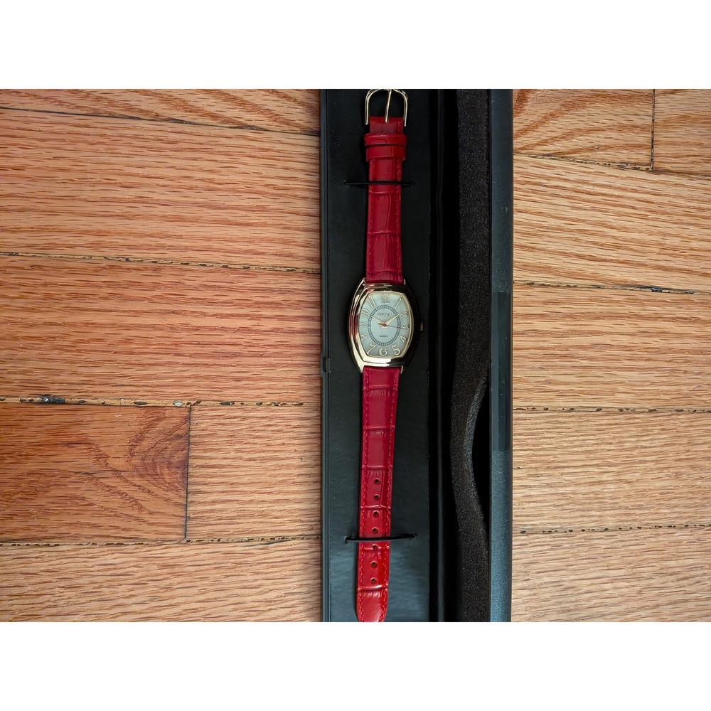 Gossip Womens Quartz Watch‎ Red Croc Embossed Leather Gold Tonneau Case New Box